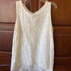 NEW Dolce Ragazza Sleeveless Blouse Lace and Silk Size Small